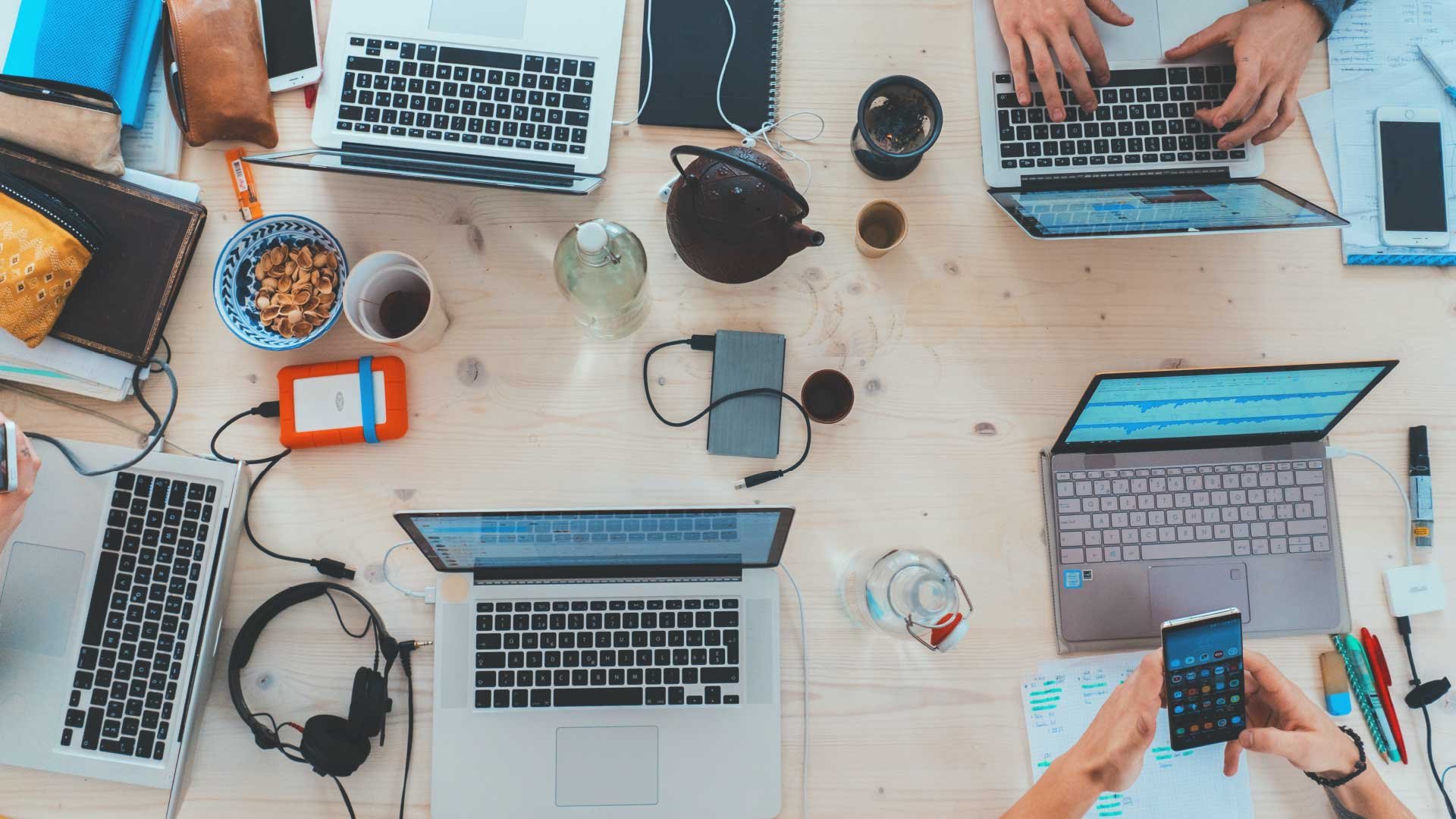 POSmusic-background-music-service-playlists-humanise-tech